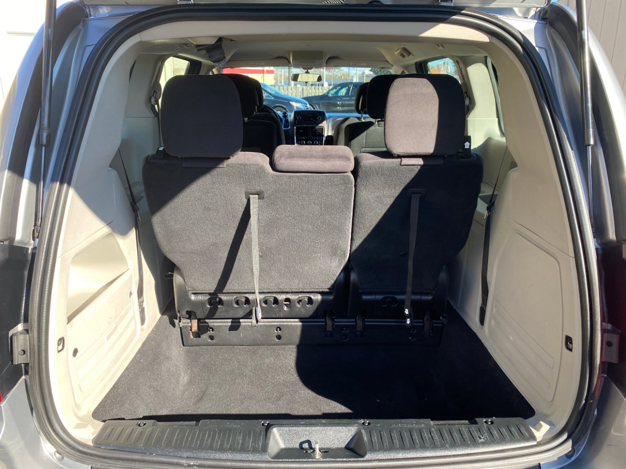 Used 2014 Dodge Grand Caravan American Value Package image 12