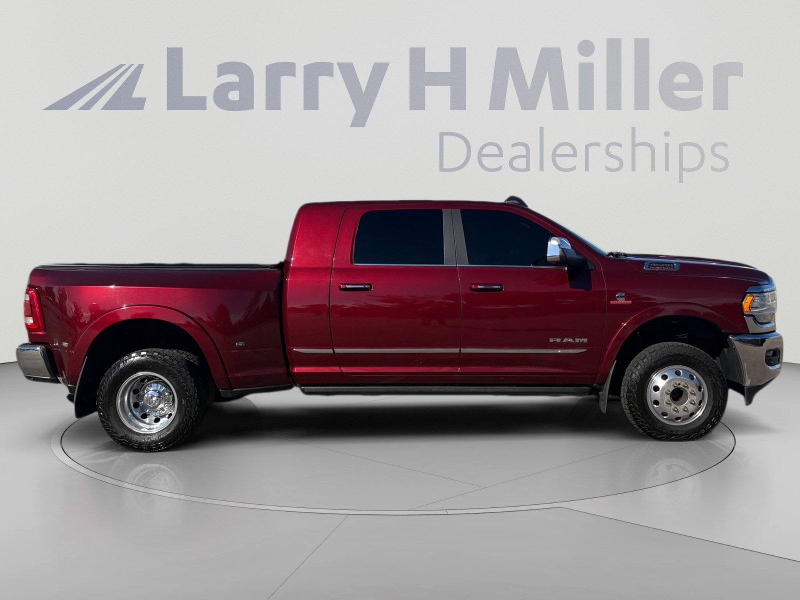 Used 2019 RAM 3500 Limited w/ Max Tow Package AWD/4WD image 7