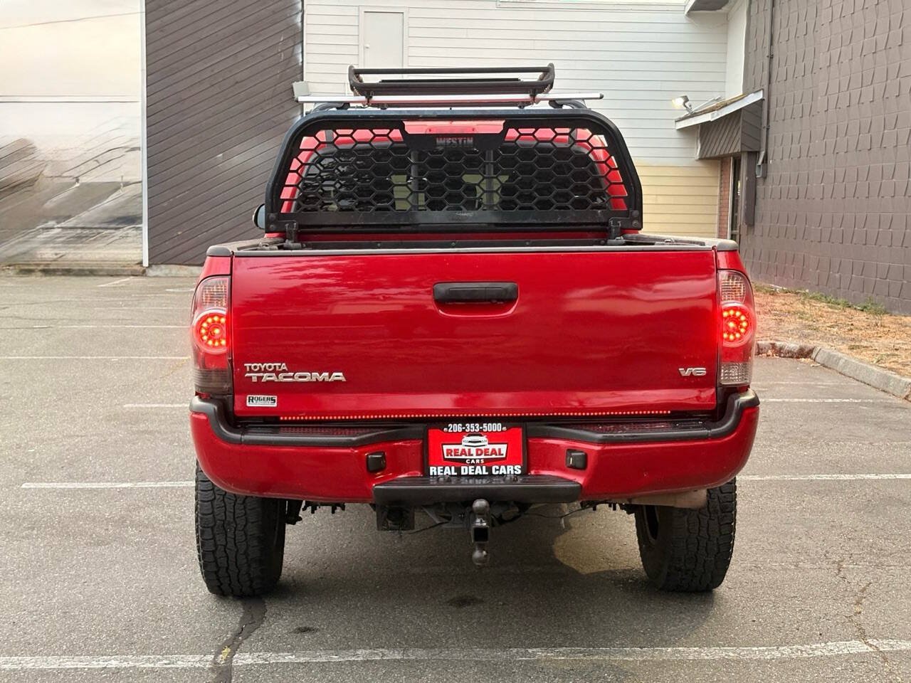 Used 2015 Toyota Tacoma 4x4 Double Cab w/ TRD Sport Package image 3