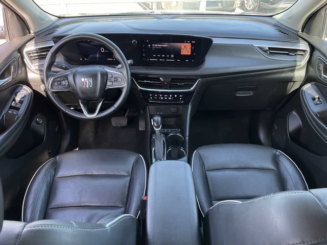 Used 2024 Buick Encore GX Avenir w/ Avenir Convenience Package FWD image 11