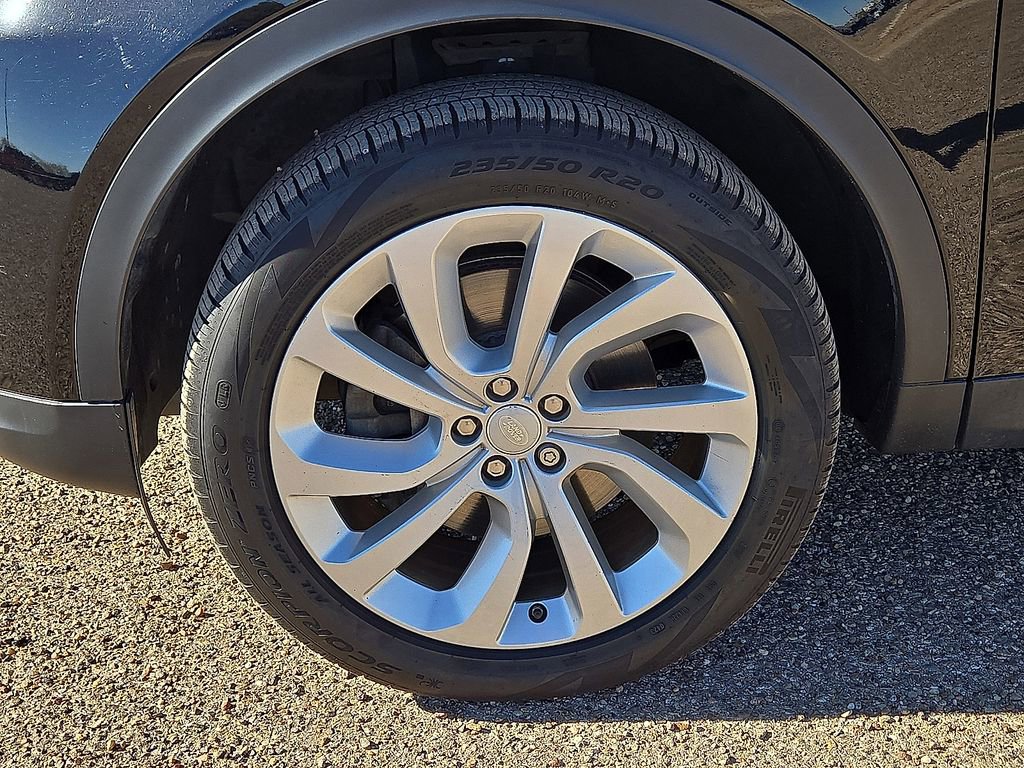 Used 2020 Land Rover Discovery Sport S image 40