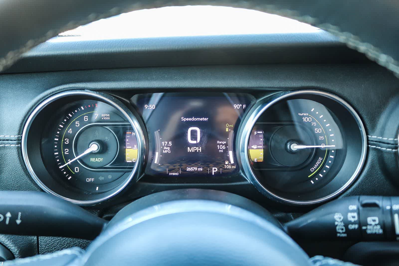 Used 2023 Jeep Wrangler Unlimited Sahara AWD/4WD image 23