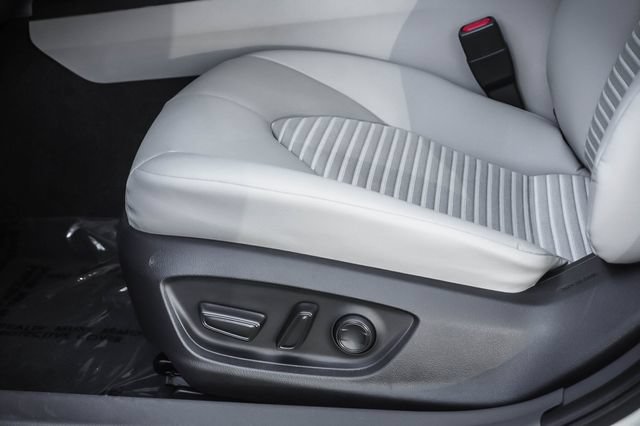 Used 2024 Toyota Camry SE w/ Audio Upgrade Package FWD image 11