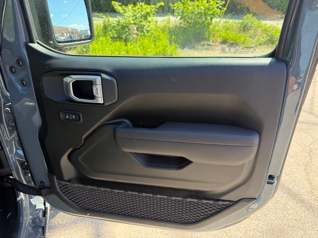 New 2026 Jeep Wrangler Unlimited Sport AWD/4WD image 24