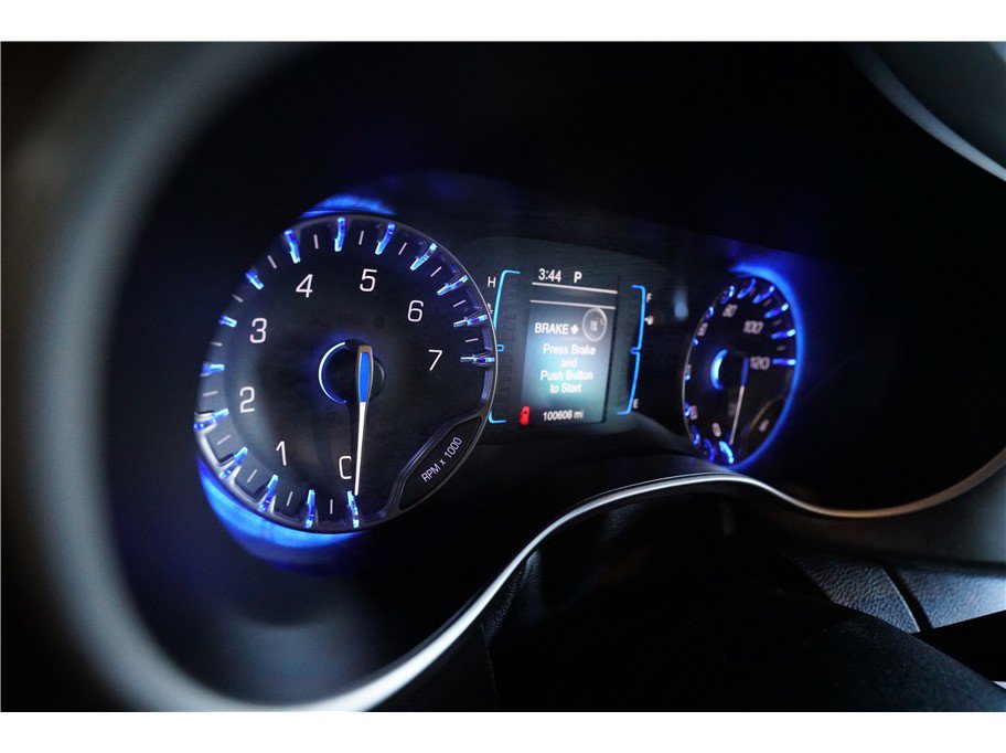 Used 2017 Chrysler Pacifica Touring-L image 24