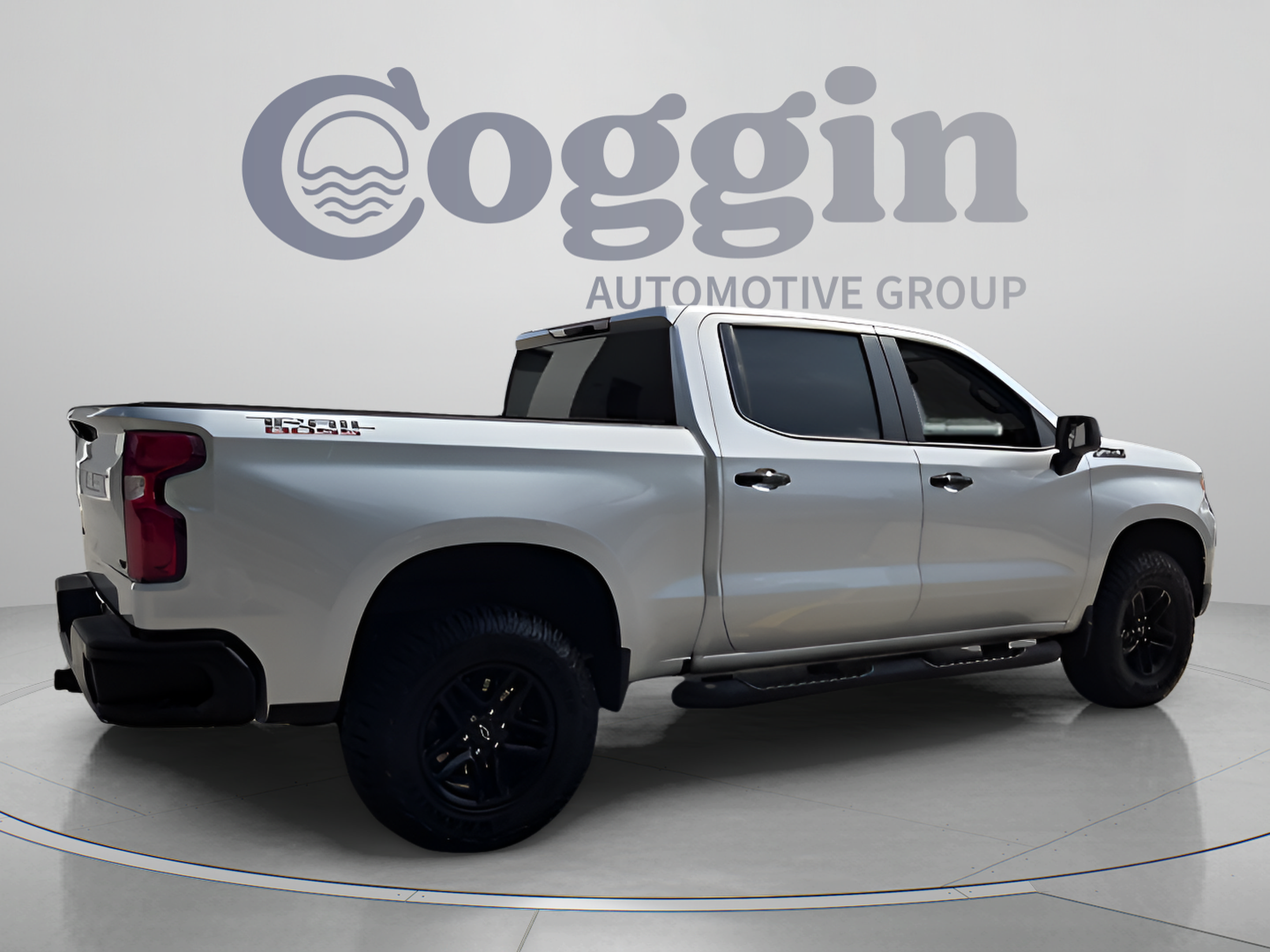 Used 2022 Chevrolet Silverado 1500 LT Trail Boss AWD/4WD image 5