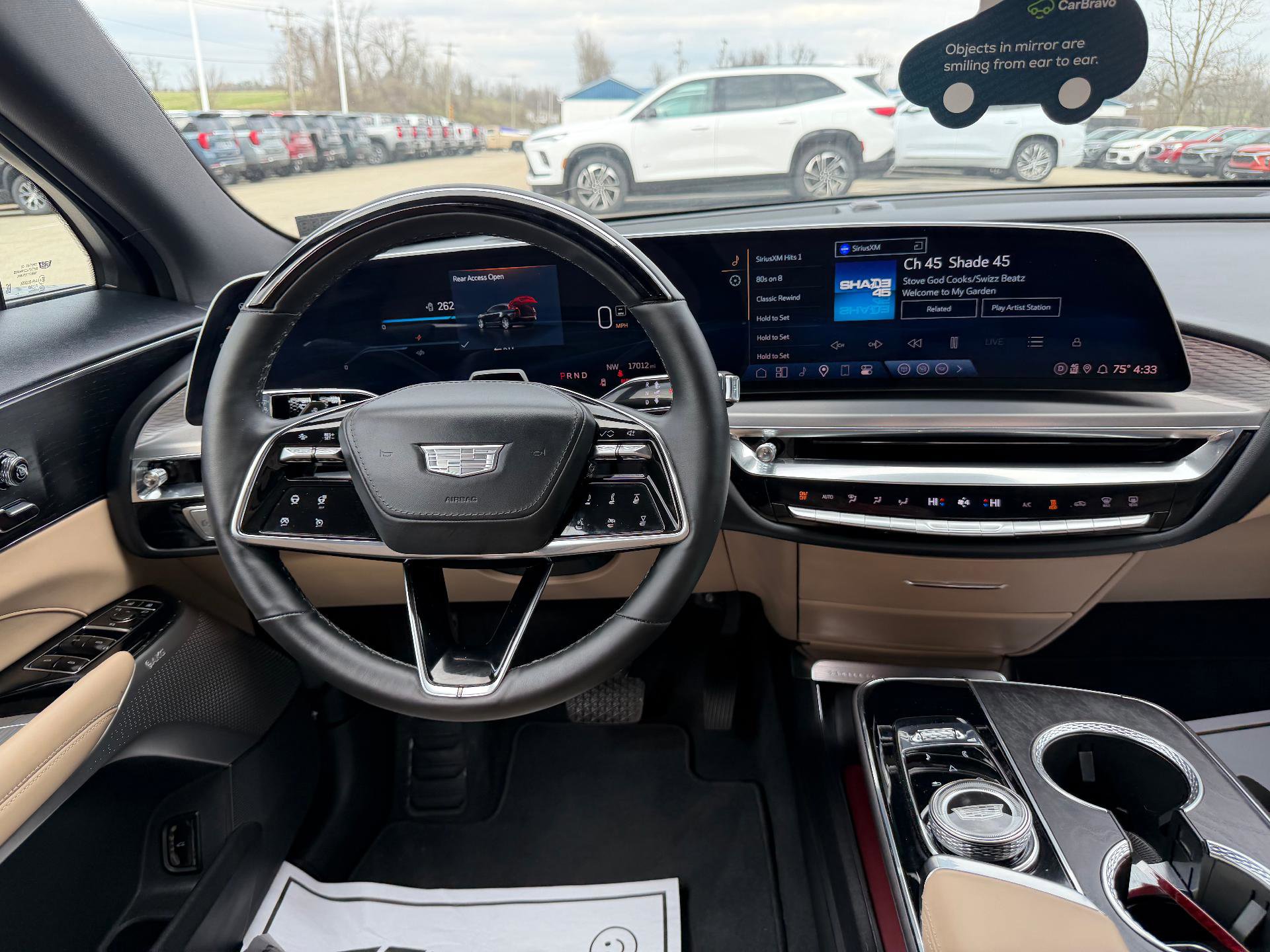 Certified 2024 Cadillac Lyriq Luxury w/ Nappa Leather Package image 18