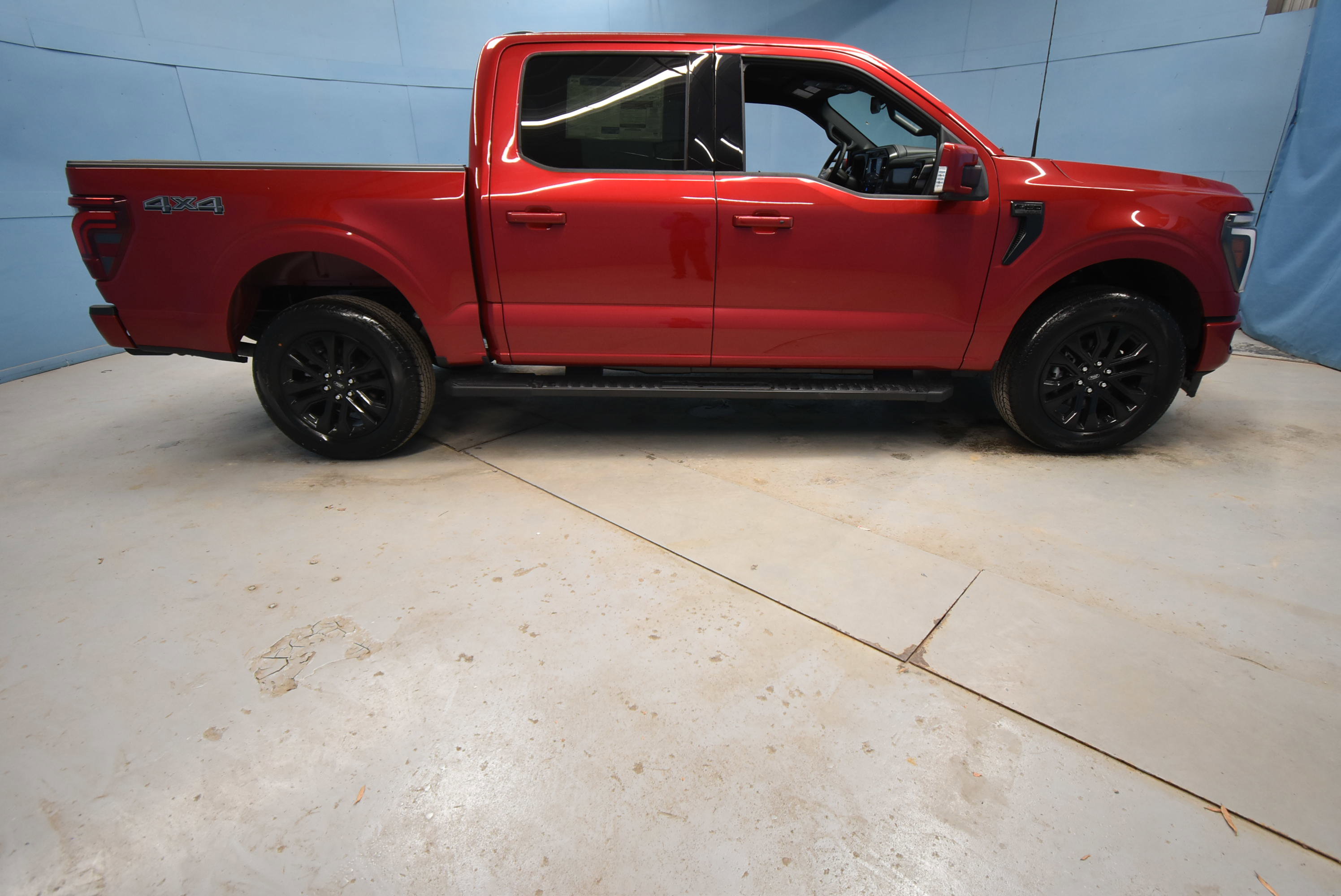 New 2025 Ford F150 Lariat w/ Equipment Group 502A High image 35