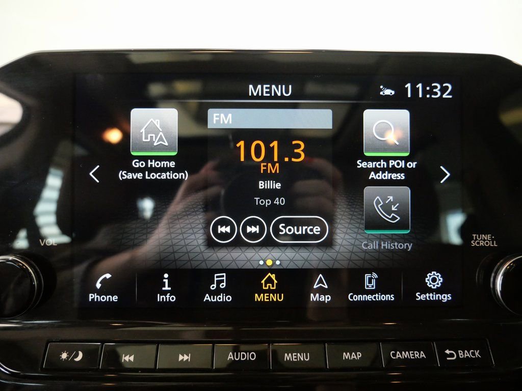 Used 2023 Nissan Pathfinder Platinum w/ Cargo Package image 17