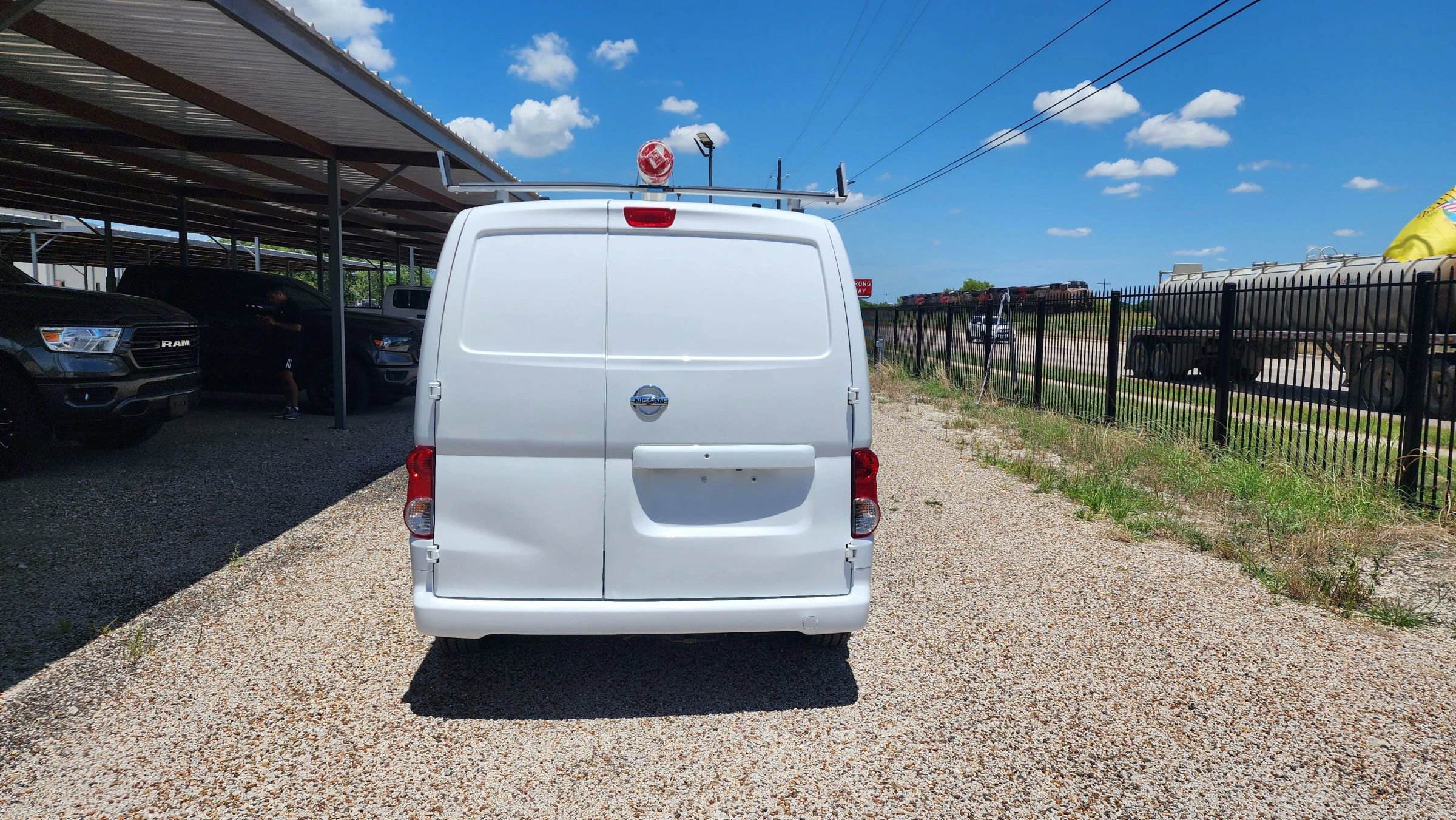 Used 2019 Nissan NV200 SV image 7