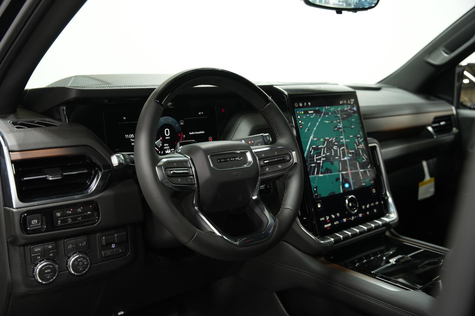 New 2026 GMC Yukon Denali w/ Denali Reserve Package image 36