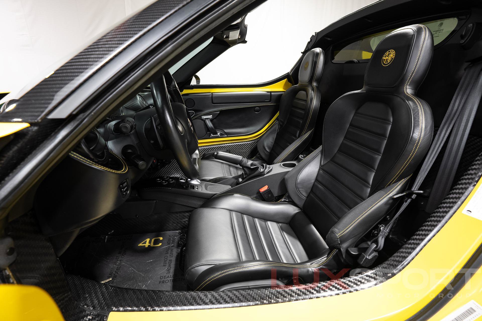 Used 2016 Alfa Romeo 4C Spider RWD image 21