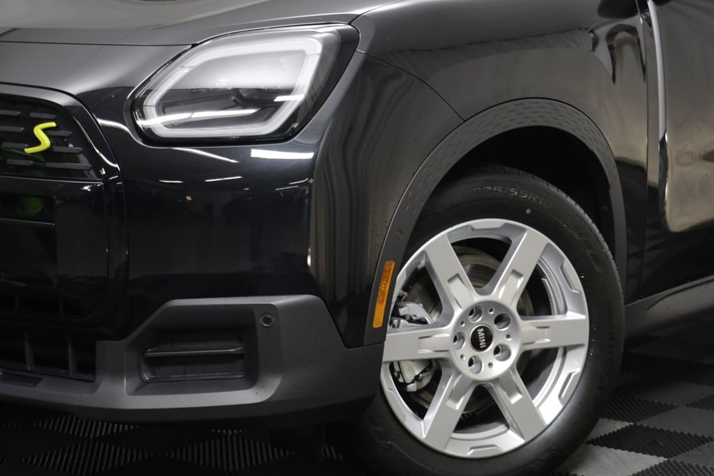 Used 2025 MINI Cooper Countryman SE AWD/4WD image 3