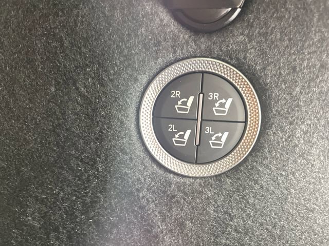 Used 2025 Genesis GV80 3.5T Advanced image 18