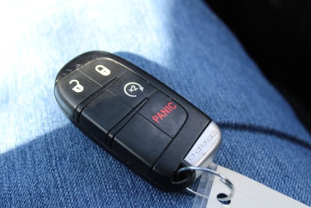 Used 2012 Dodge Journey SXT w/ Popular Equipment Group FWD image 24