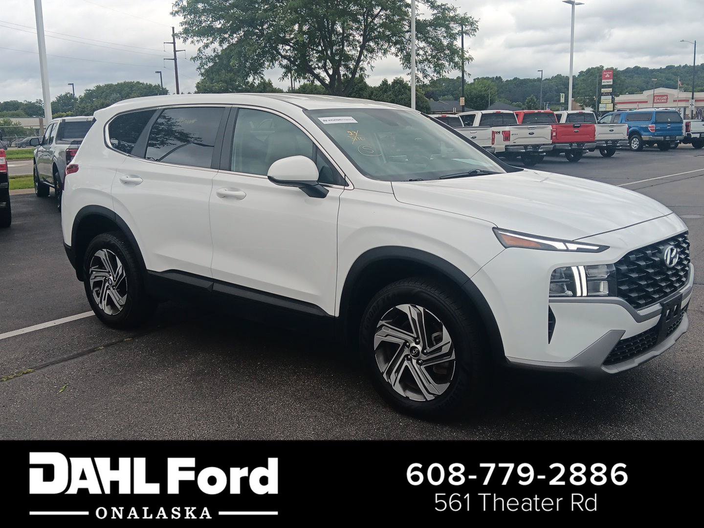 Used 2023 Hyundai Santa Fe SE AWD/4WD image 1