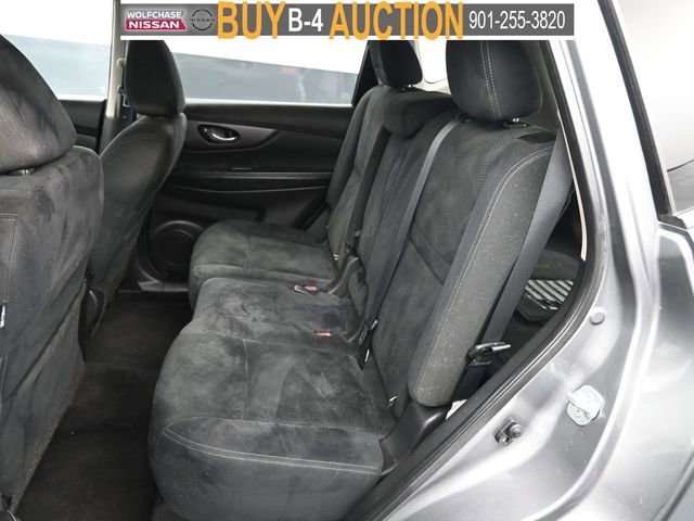 Used 2016 Nissan Rogue S w/ Appearance Package image 12
