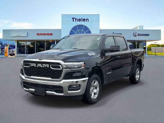 Used 2025 RAM 1500 Big Horn AWD/4WD image 2