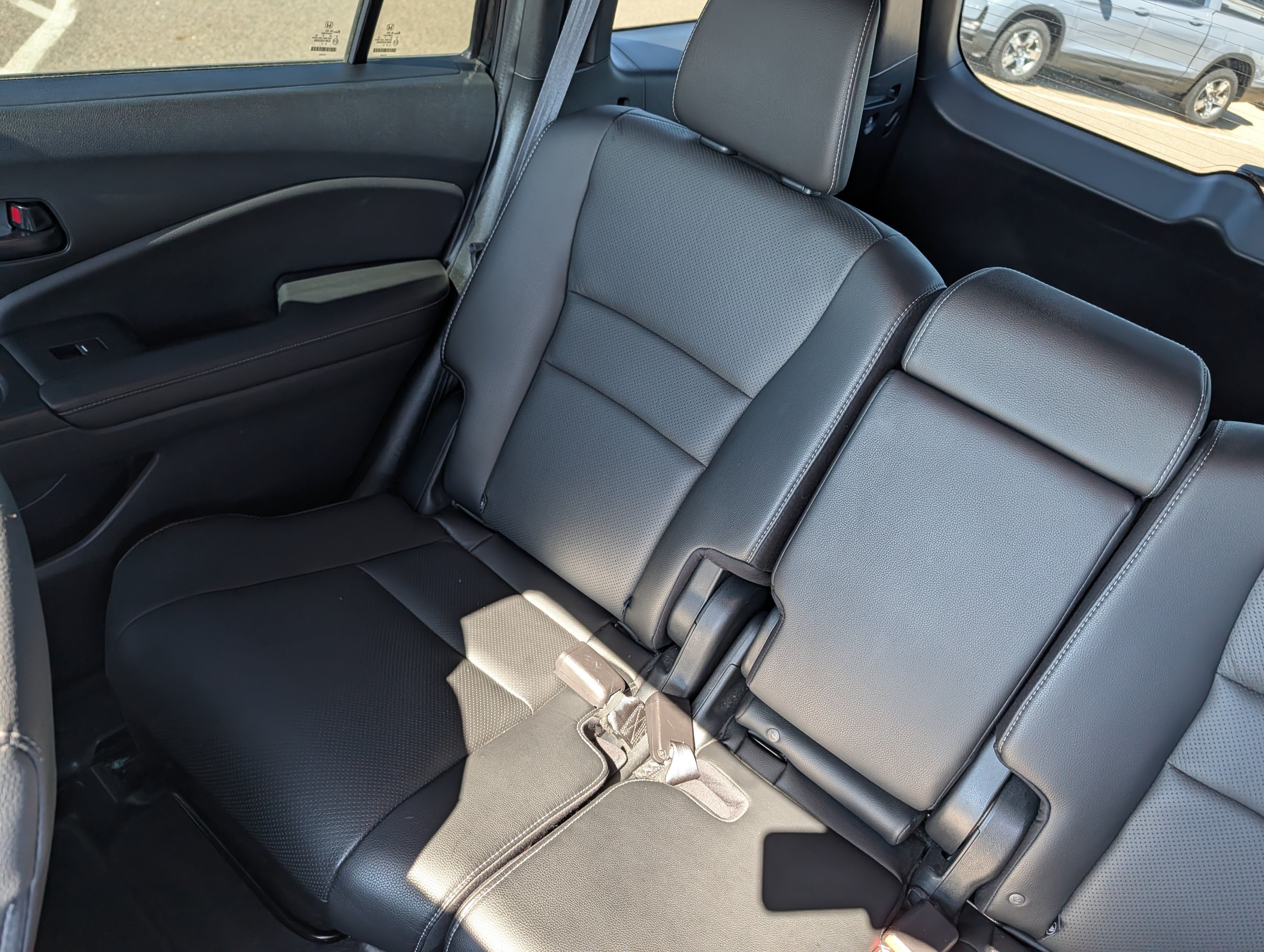 Used 2023 Honda Passport EX-L image 12