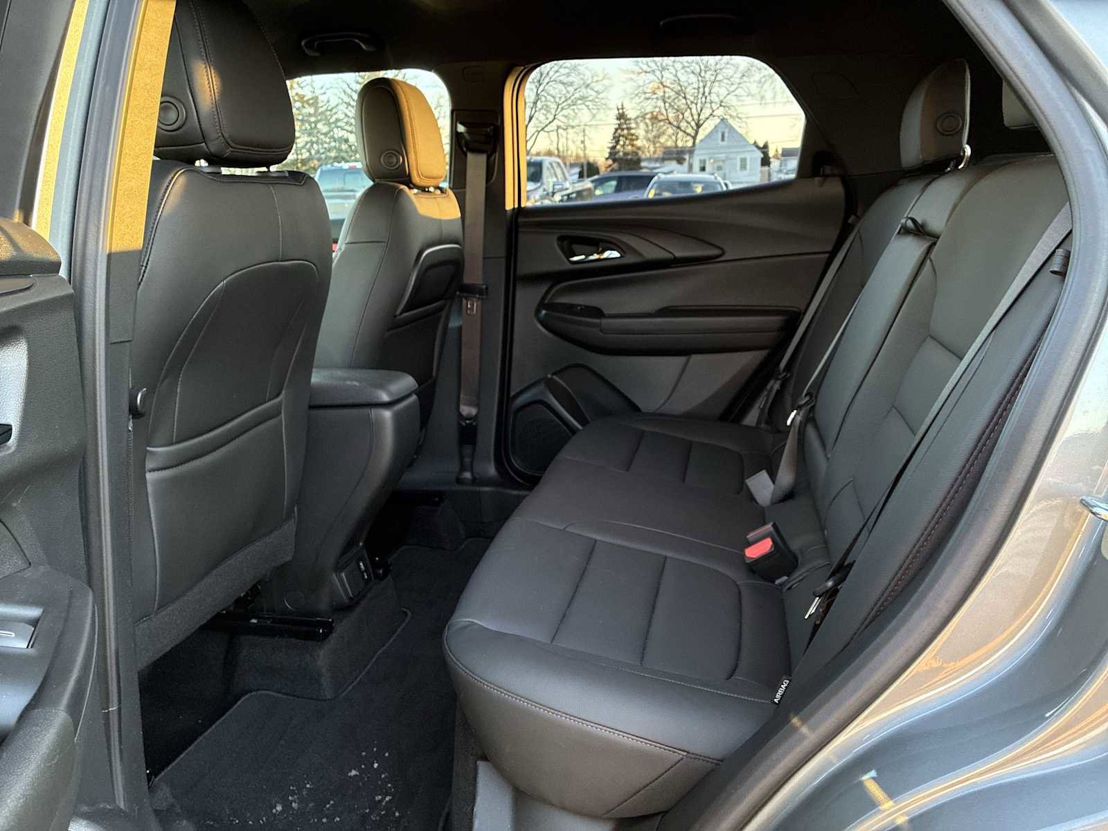 Used 2024 Chevrolet TrailBlazer RS w/ Convenience Package image 24