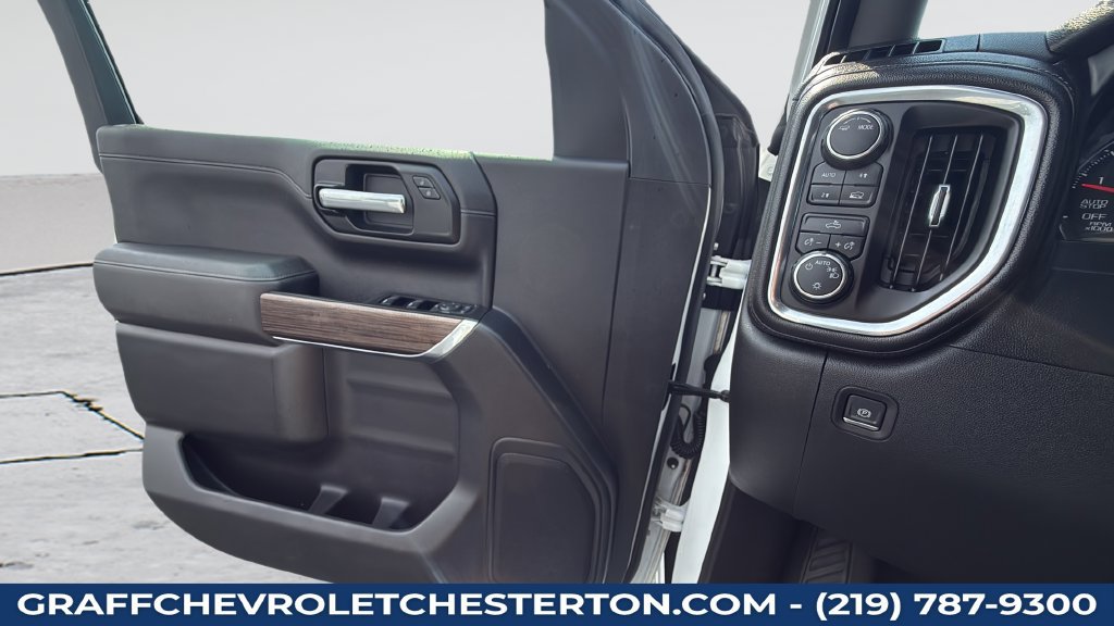 Used 2020 Chevrolet Silverado 1500 LT w/ All-Star Edition AWD/4WD image 26