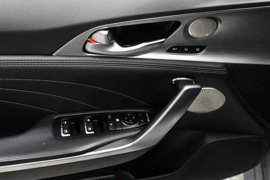 Used 2023 Kia Stinger GT2 image 25