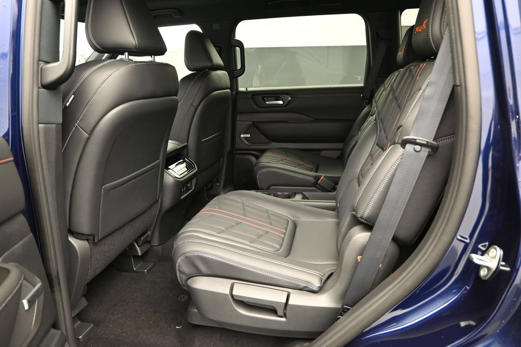New 2026 Nissan Armada PRO-4X AWD/4WD image 12