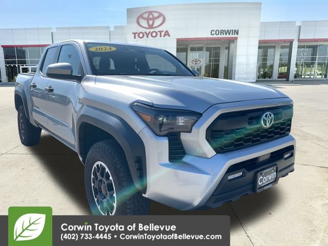 Used 2024 Toyota Tacoma TRD Off-Road AWD/4WD image 1