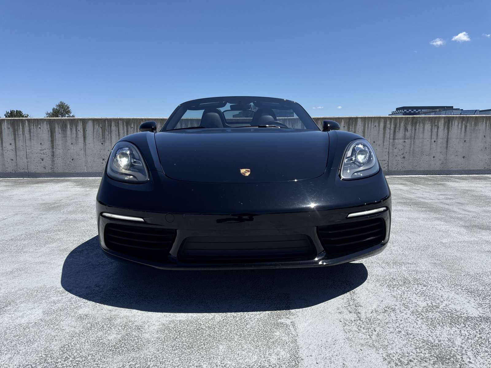 Used 2017 Porsche 718 Boxster RWD image 3