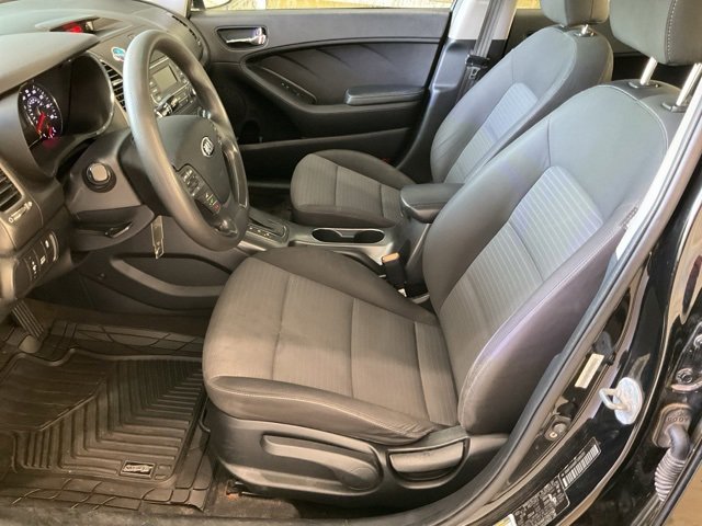 Used 2015 Kia Forte LX w/ Popular Package image 4