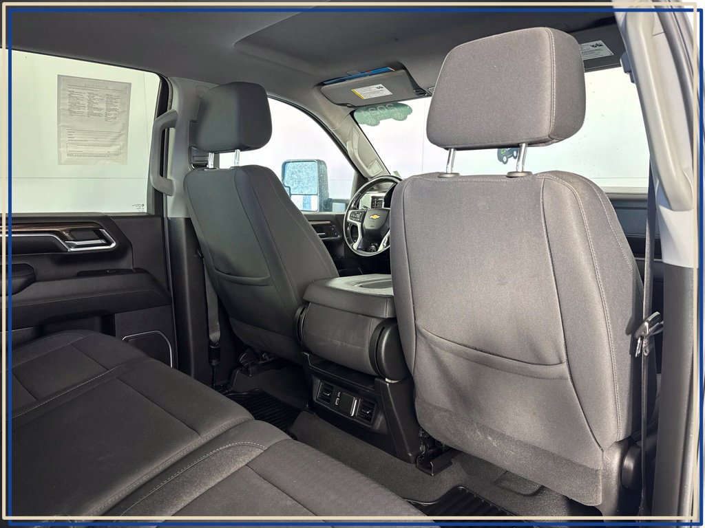 Certified 2024 Chevrolet Silverado 2500 LT w/ Convenience Package AWD/4WD image 44