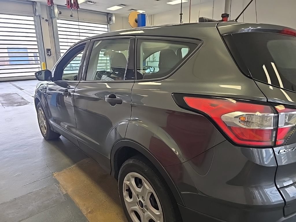 Used 2018 Ford Escape S FWD image 4