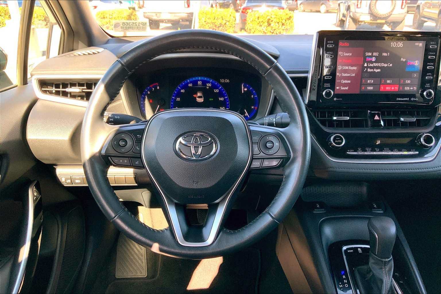 Used 2022 Toyota Corolla XSE w/ Carpet Mat Package (TMS) FWD image 5