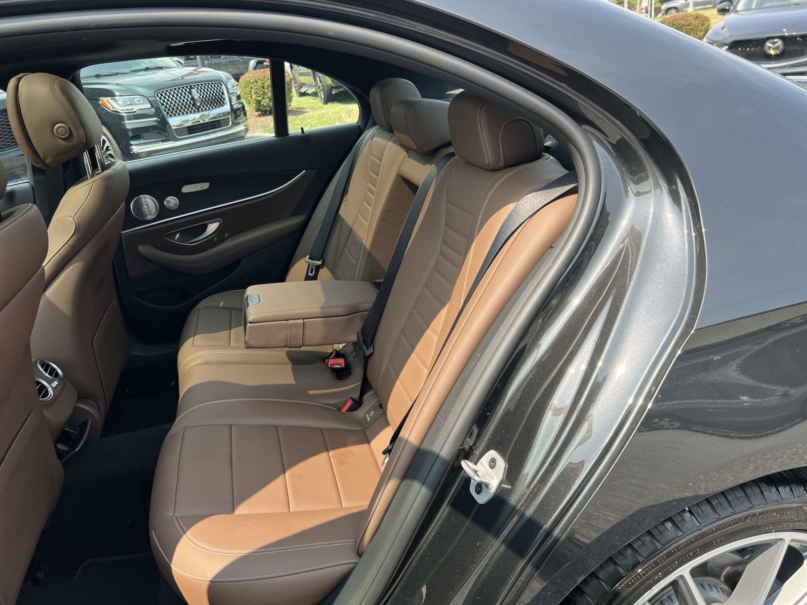 Used 2021 Mercedes-Benz E 350 4MATIC Sedan image 24