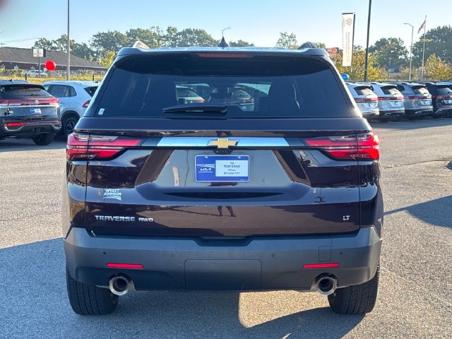 Used 2022 Chevrolet Traverse LT w/ LT Premium Package AWD/4WD image 4