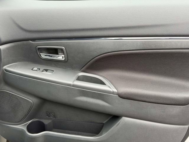 New 2026 Mitsubishi Outlander Sport ES image 8