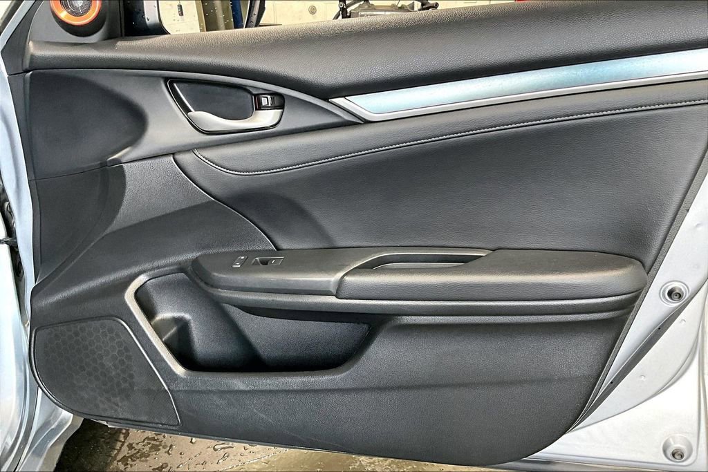 Used 2017 Honda Civic EX-L image 24