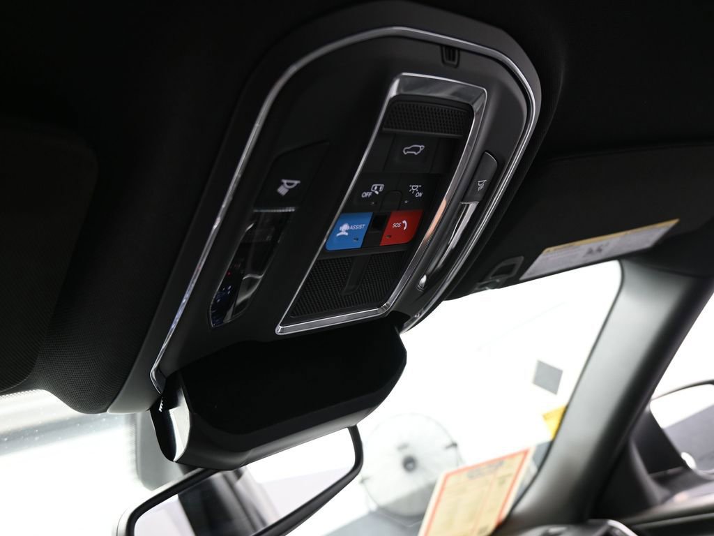 Used 2024 Jeep Grand Cherokee L Laredo w/ Luxury Tech Group I image 29