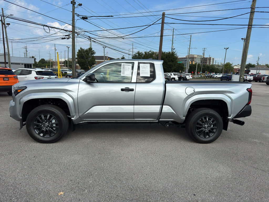 Used 2024 Toyota Tacoma SR w/ Towing Package RWD image 5