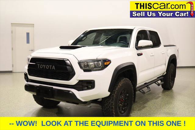 Used 2017 Toyota Tacoma TRD Pro image 3