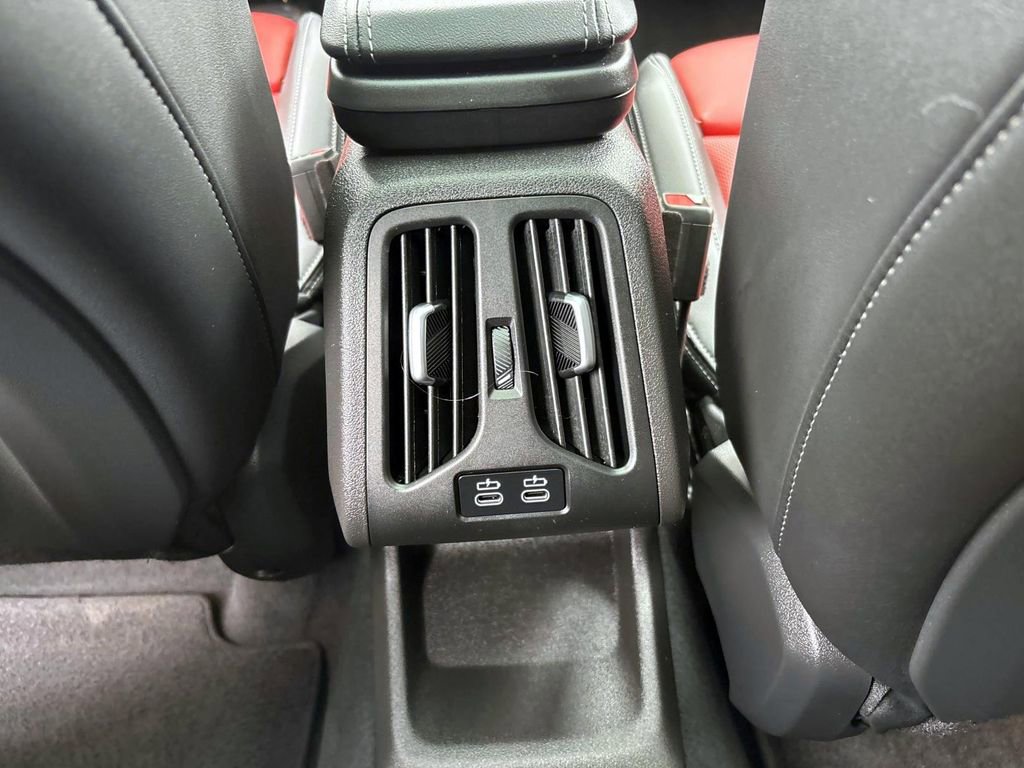 Certified 2025 BMW X2 xDrive28i image 33