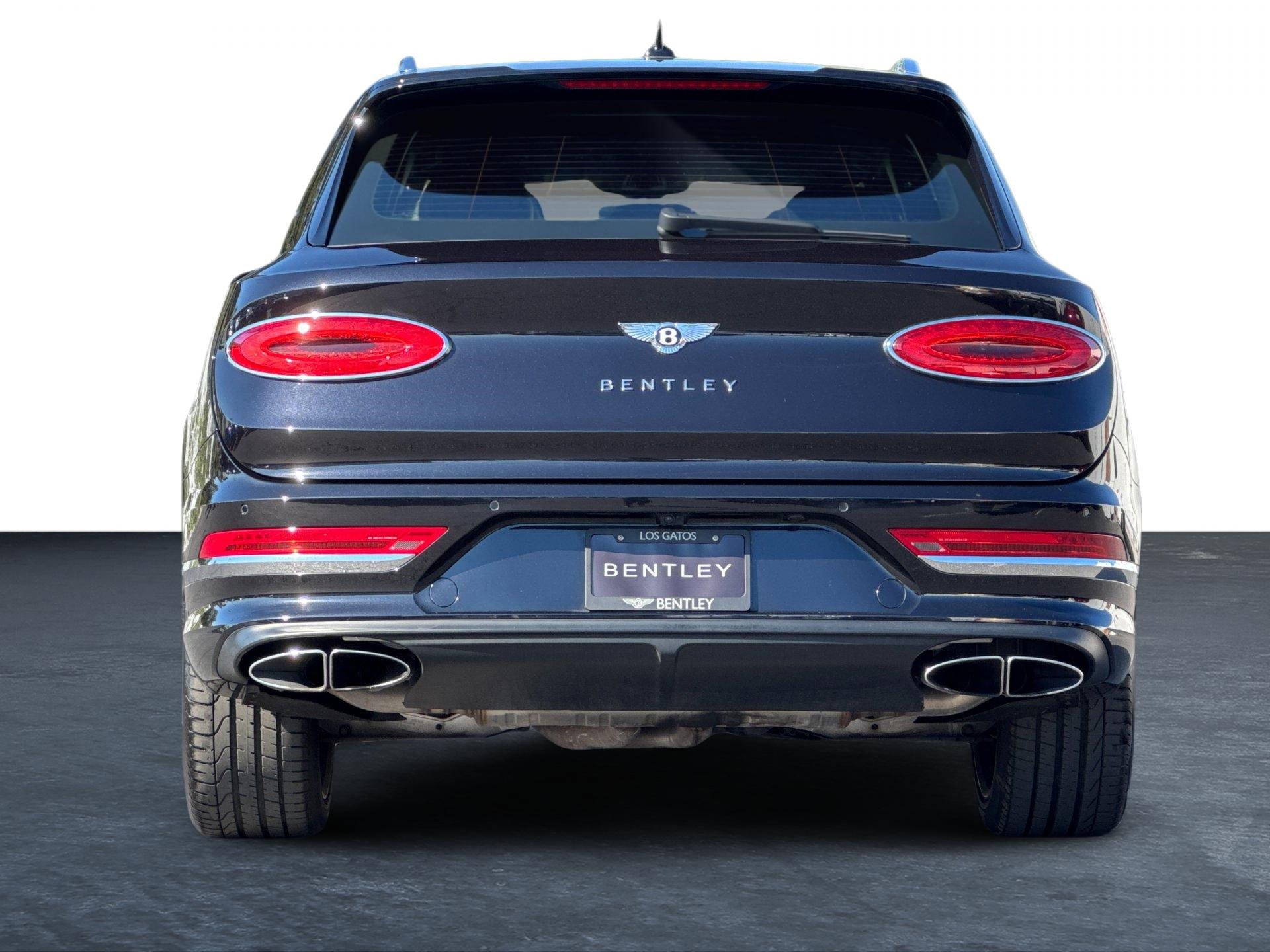 Certified 2022 Bentley Bentayga image 11