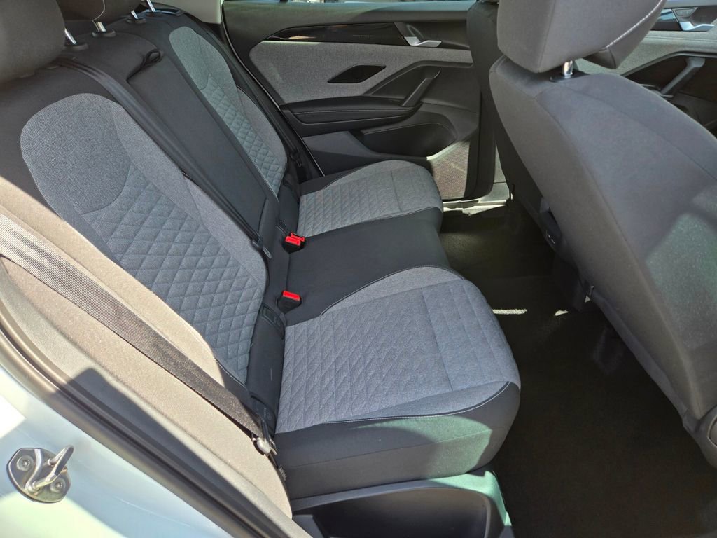 Certified 2025 Volkswagen Tiguan S AWD/4WD image 12