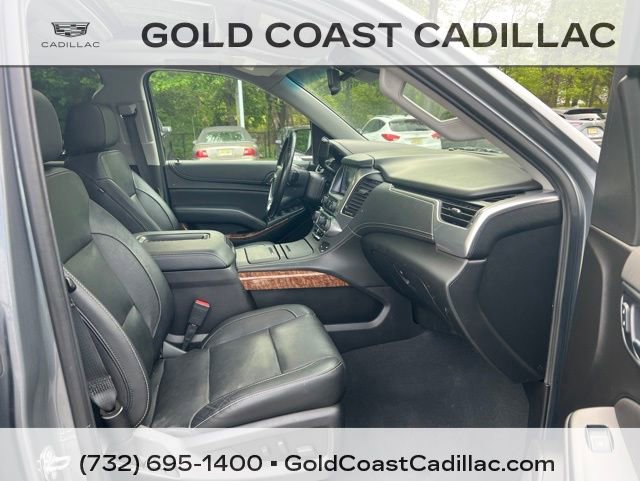 Used 2019 Chevrolet Suburban Premier AWD/4WD image 7