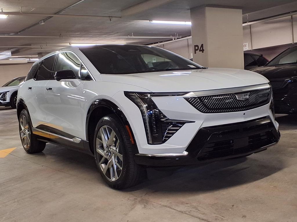 New 2026 Cadillac Optiq Luxury 1 RWD image 3