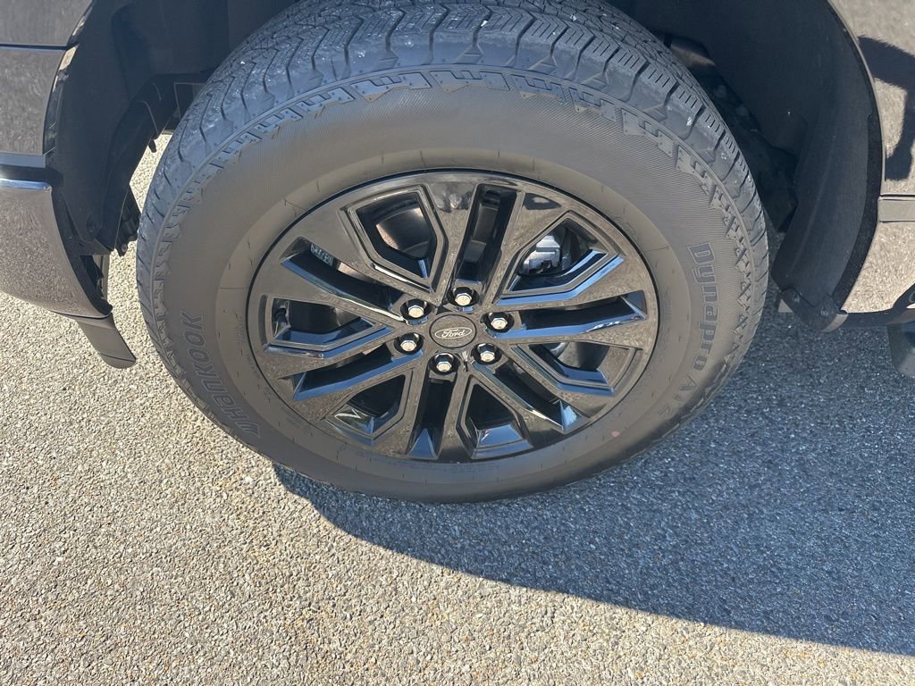 Used 2025 Ford F150 Lariat w/ Equipment Group 501A Mid image 9