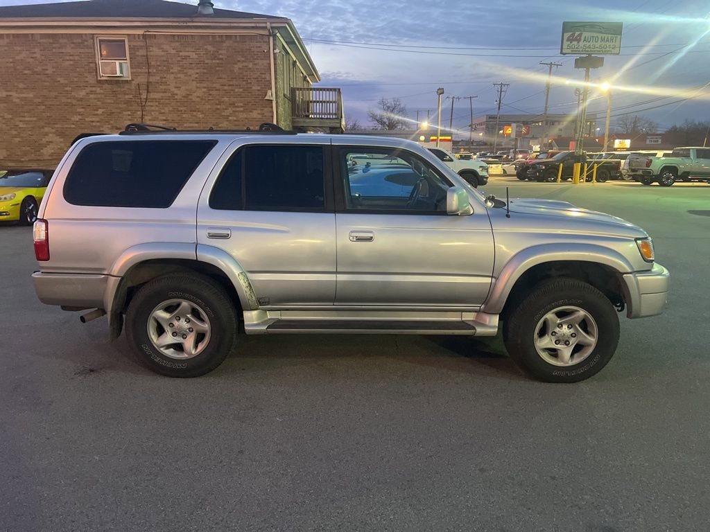 Used 2001 Toyota 4Runner SR5 image 11