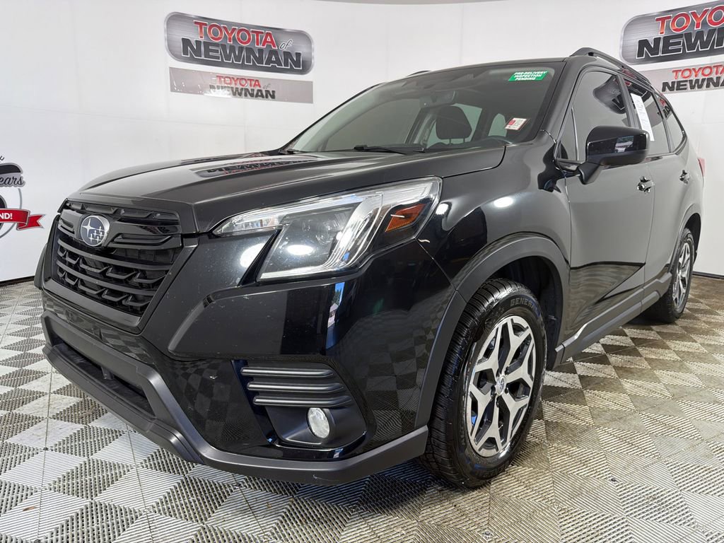 Used 2023 Subaru Forester Premium AWD/4WD image 8