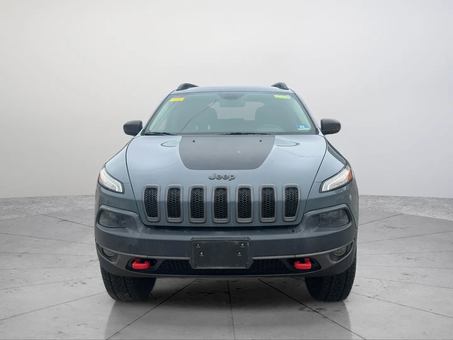 Used 2014 Jeep Cherokee Trailhawk w/ Leather Interior Group AWD/4WD image 10