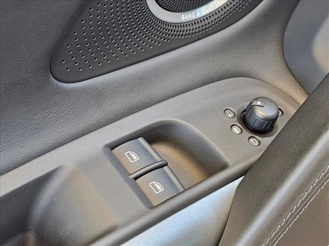 Used 2008 Audi R8 V8 AWD/4WD image 10